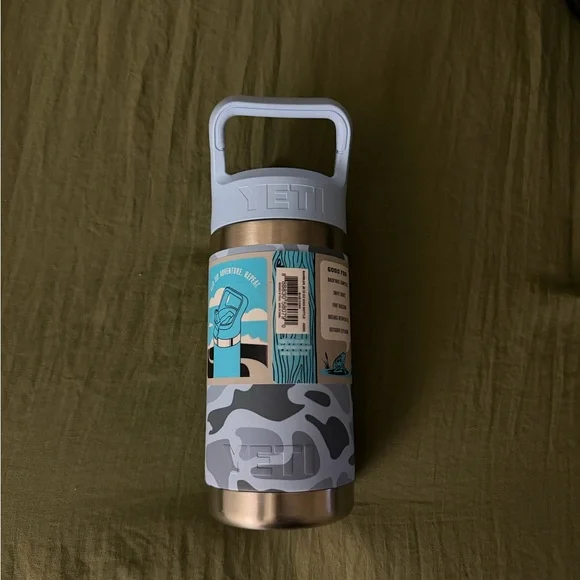 Yeti Rambler Jr. Kids Bottle - Camouflage Blue and Silver - Picture 4 of 6